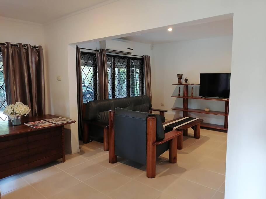 Private Nasoso 4 Bedroom House Nadi Exterior photo