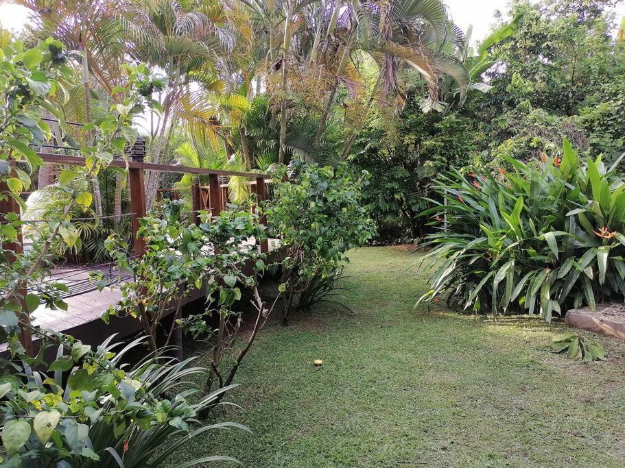 Private Nasoso 4 Bedroom House Nadi Exterior photo